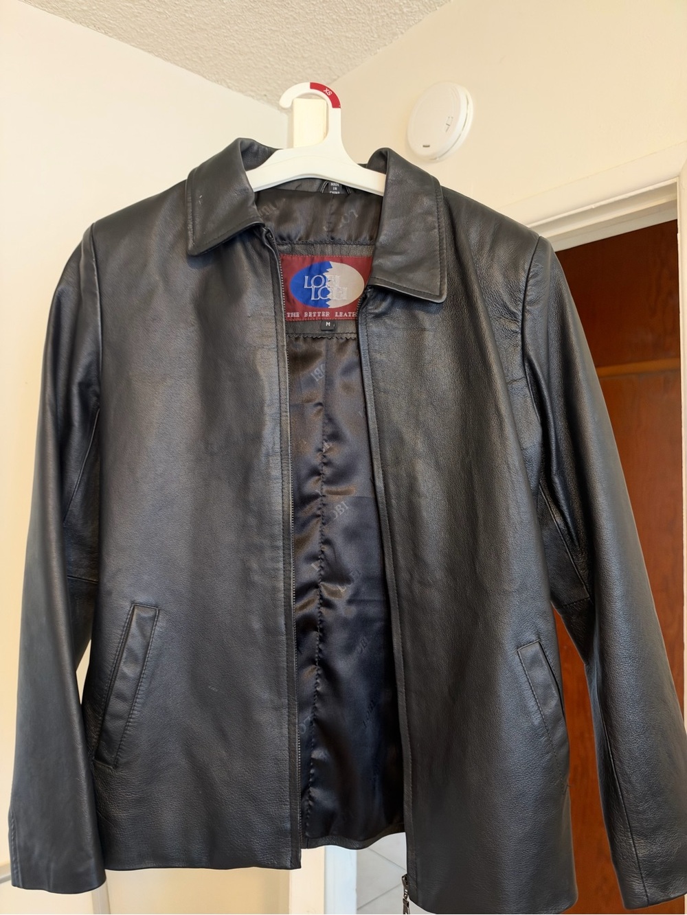 L.L. Bean Men's Black Leather Jacket - Minimal Collar